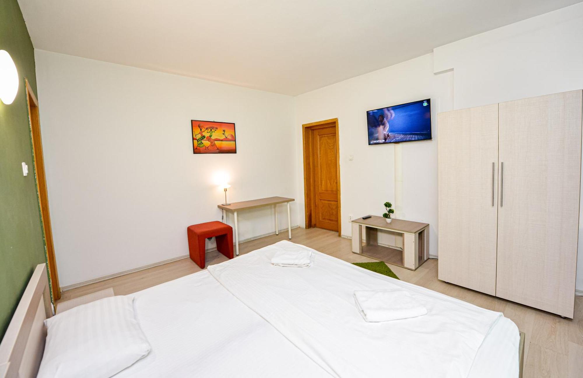 The Lincoln Suites - Central Shabbat Friendly Apartments Bukareszt Zewnętrze zdjęcie