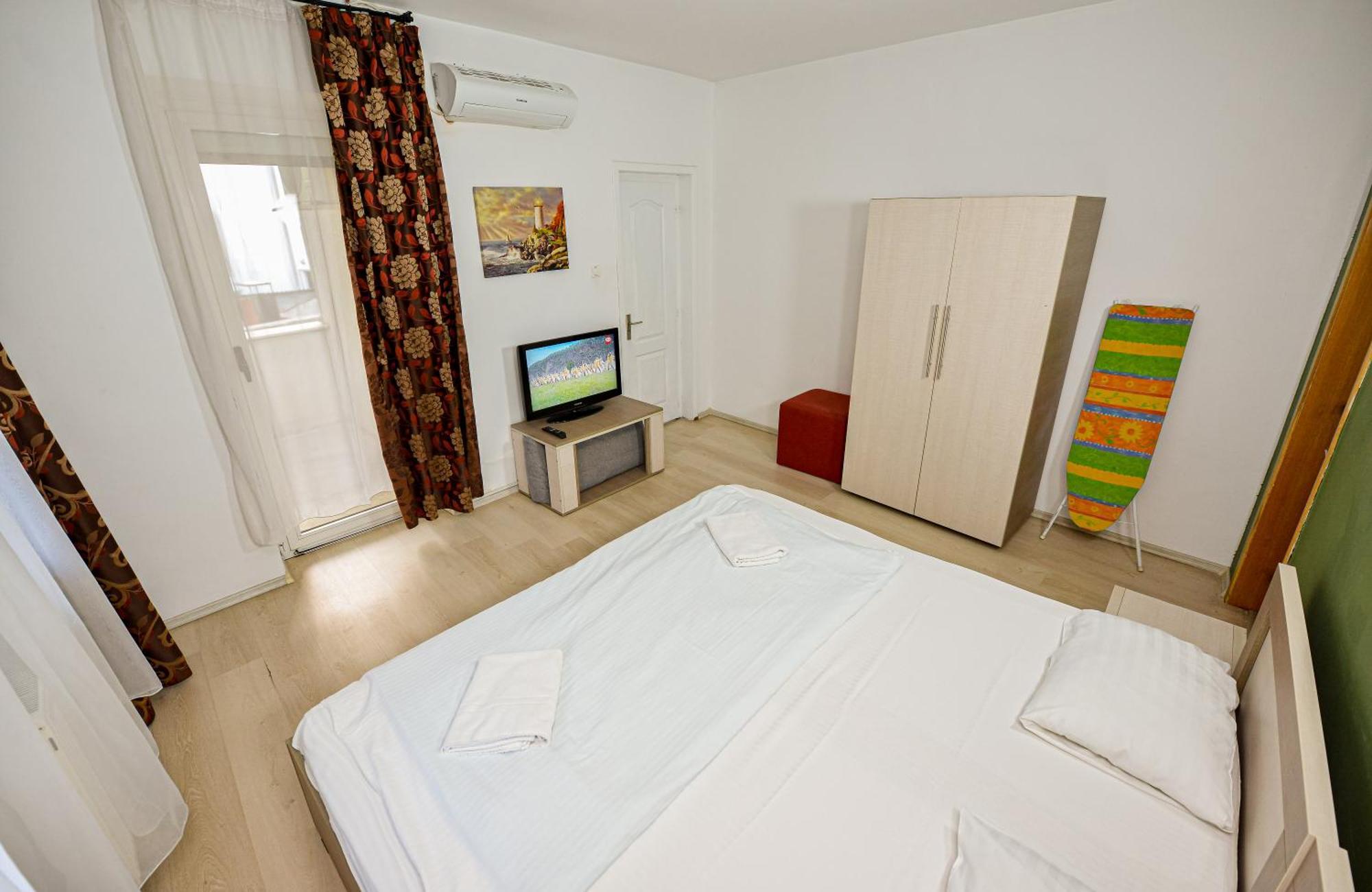 The Lincoln Suites - Central Shabbat Friendly Apartments Bukareszt Zewnętrze zdjęcie
