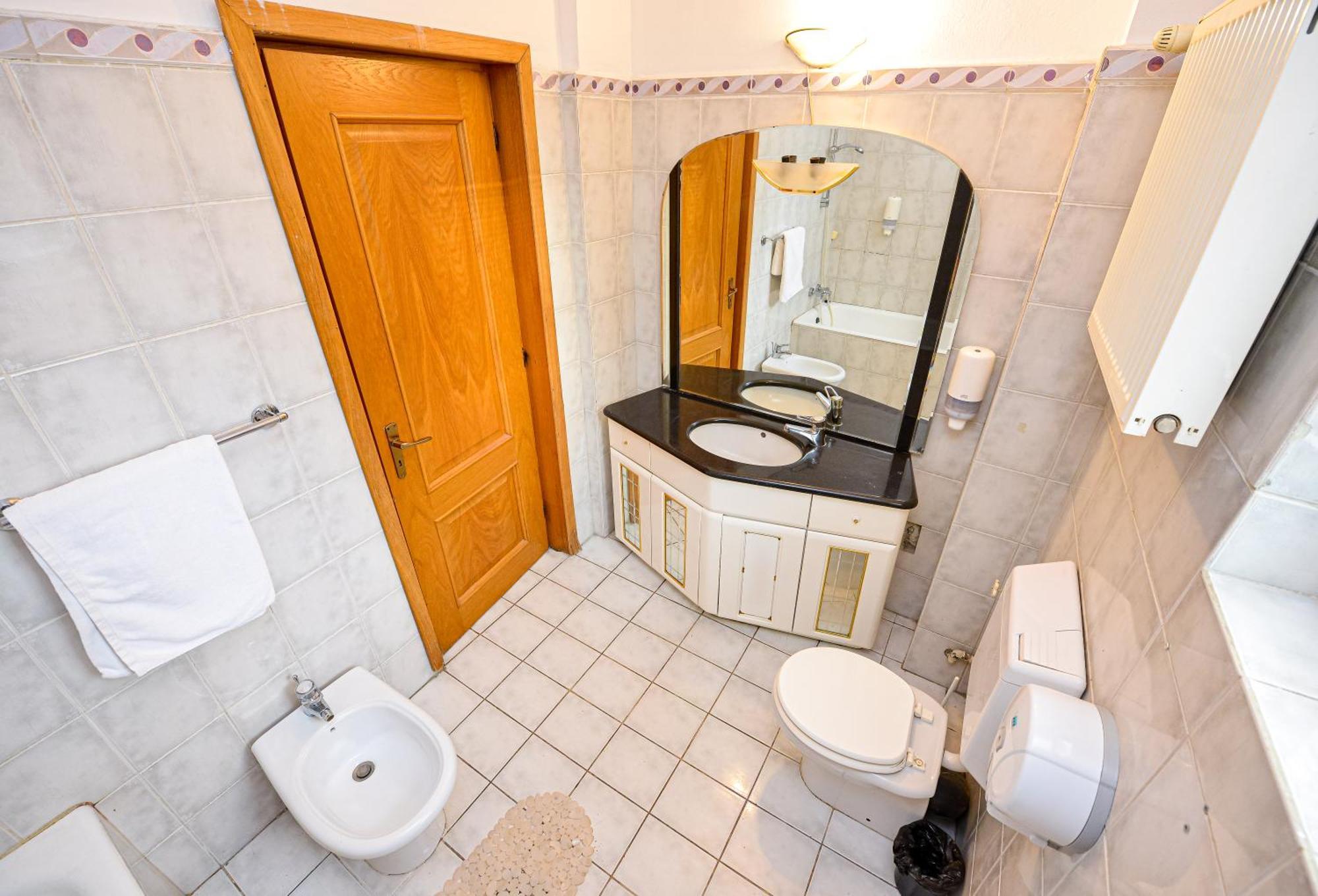 The Lincoln Suites - Central Shabbat Friendly Apartments Bukareszt Zewnętrze zdjęcie